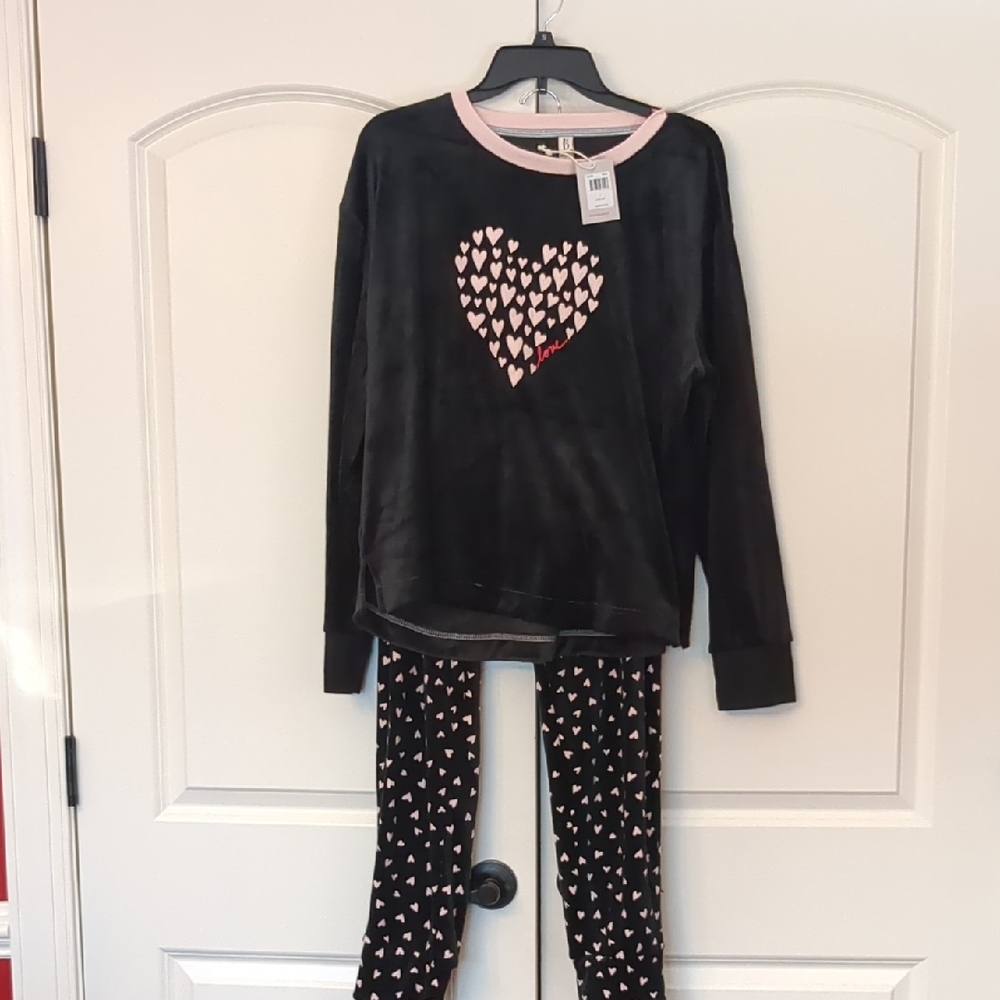 Ellen DeGeneres Pajama Set - Picture 1 of 7
